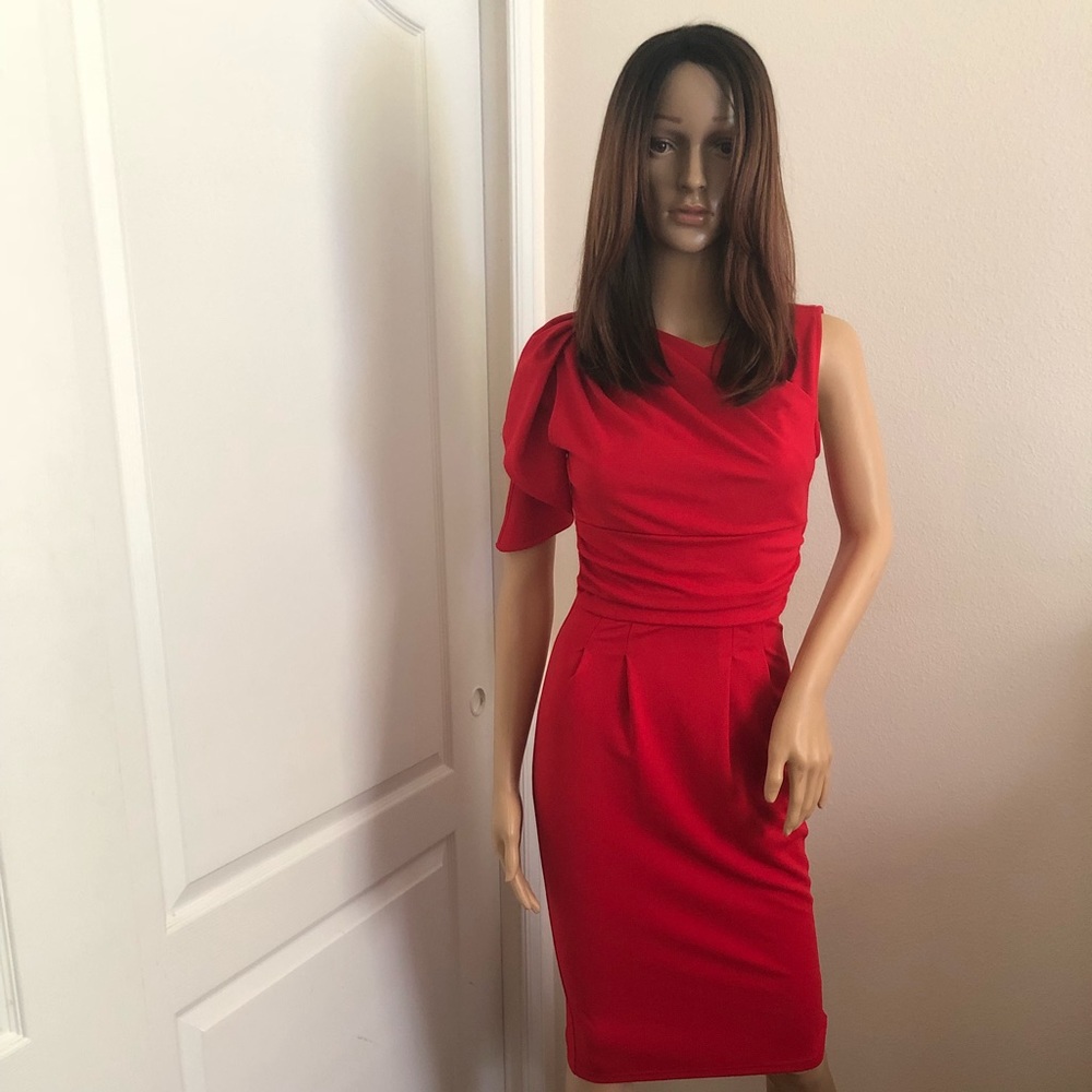 Elegant Ruched Red dress size S